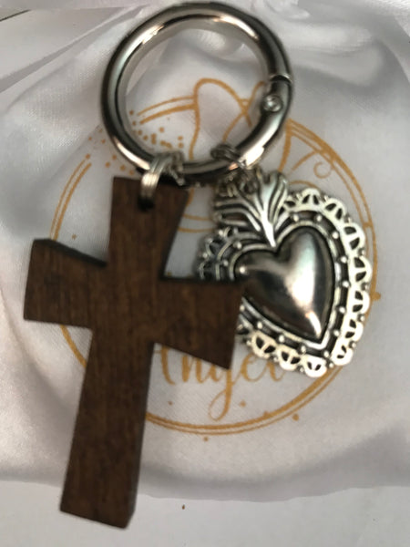 Charms croix et cœur sacré, porte clé croix en bois ex voto, cadeau pour communion, cœur ex voto.