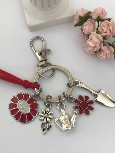 Porte-clés fleuriste, cadeau pour maman fleuriste, cadeau pour jardinier, breloque fleur arrosoir, porte clé fleuriste.