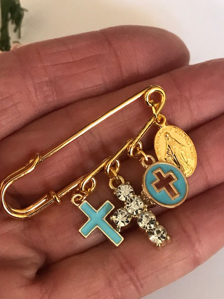 Broche ex voto, broche croix et médaille religieuse, cadeau pour femme, cadeau pour maman croix, cadeau cérémonie croix bleue, croix strass.