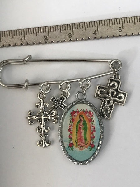 Broche ex voto croix, broche médaille religieuse, broche épingle vierge guadalupe, breloque croix, cadeau pour femme croix cérémonie.