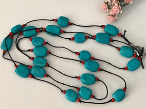 Sautoir perles turquoise, sautoir sur cordon turquoise, corail et noir
